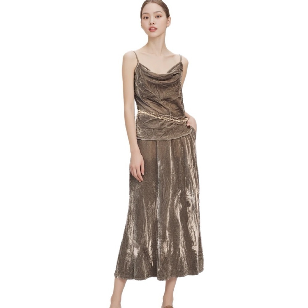 Banana Republic NWT Velvet Slip Skirt & Cowl Cami in Brown XS… - Picture 2 of 12